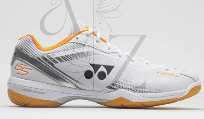 Yonex premium sports shoes